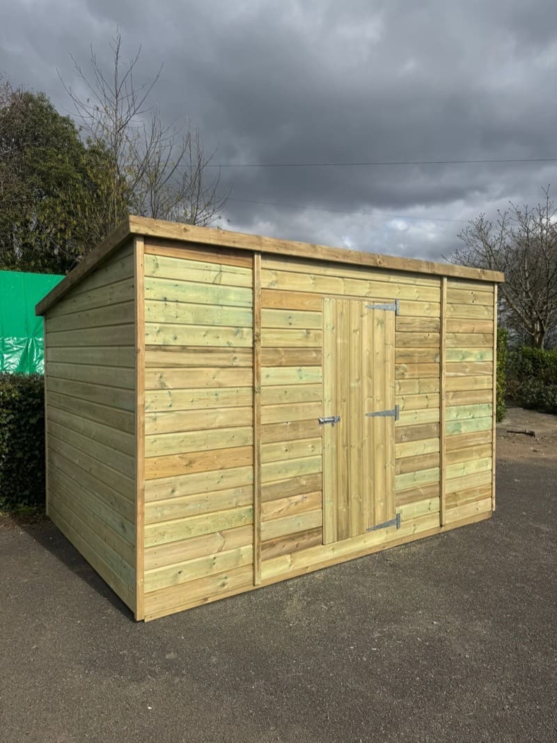 A storage shed made to measure